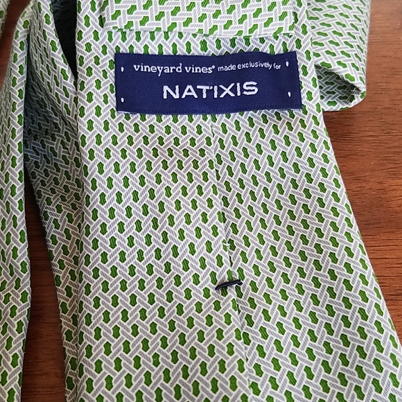 Vineyard Vines natixis kelly green knot Silk tie - Picture 3 of 4